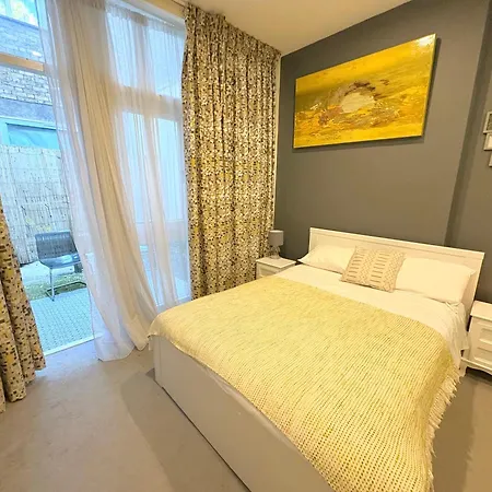 5 Bedroom 4 Bathroom 1 Reception House In Marylebone W1
